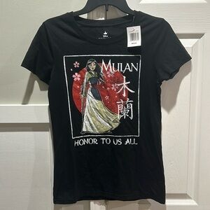 NWT Disney Princess Mulan graphic Tshirt